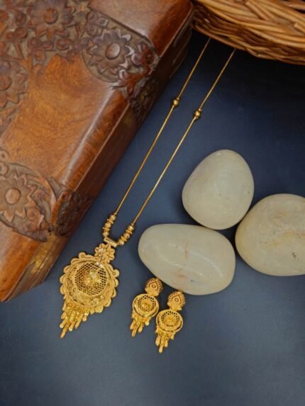 MS Jewellers – Traditional Gold Plated Dokiya Set