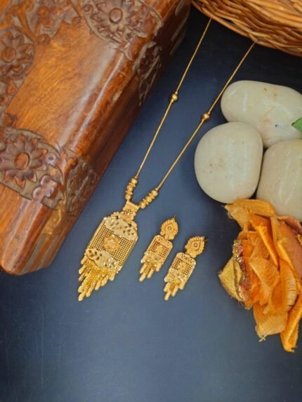 MS Jewellers – Traditional Gold Plated Dokiya Set