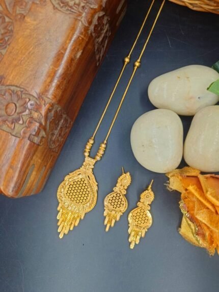 MS Jewellers – Traditional Gold Plated Dokiya Set