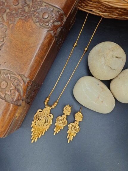 MS Jewellers – Traditional Gold Plated Dokiya Set